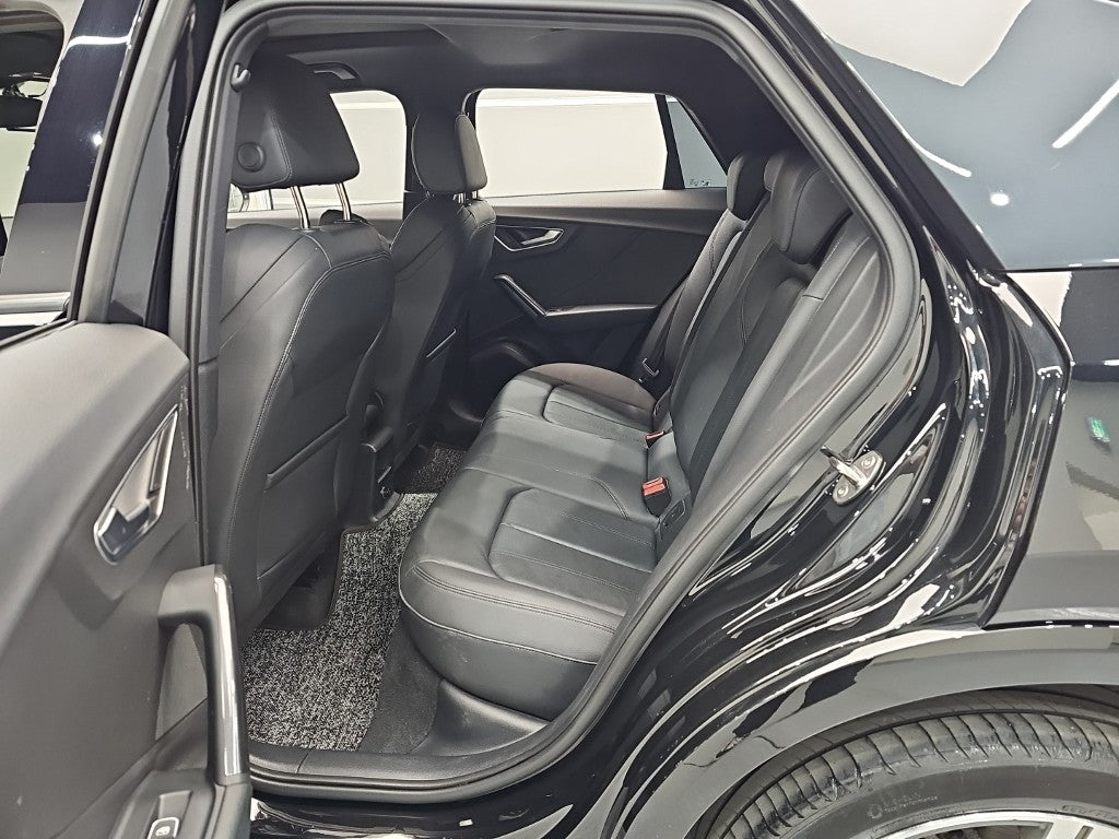 Audi Q2 — photo 12
