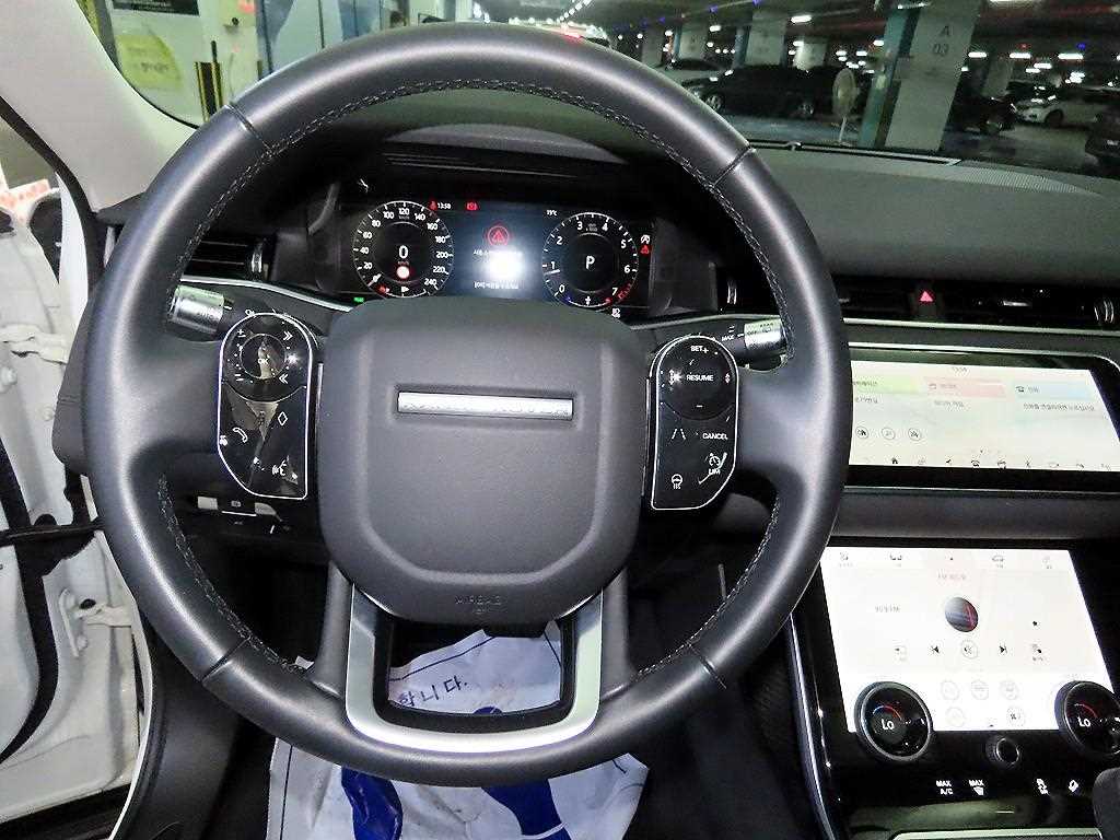 Land Rover Range Rover Evoque — photo 08