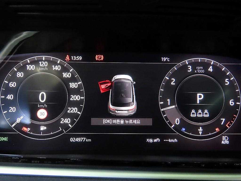 Land Rover Range Rover Evoque — photo 09
