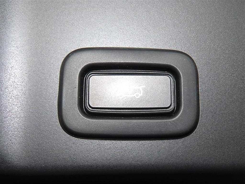 Land Rover Range Rover Evoque — photo 15