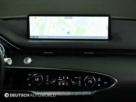 Genesis GV70 — photo 14