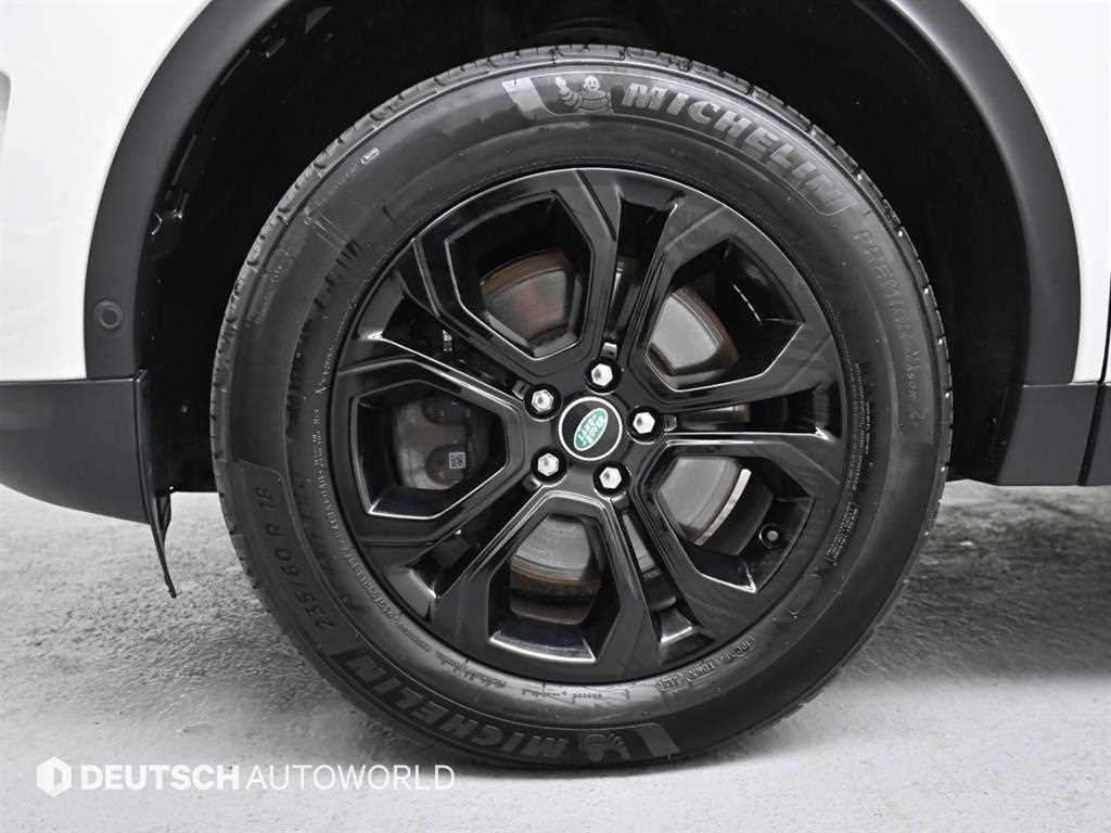 Land Rover Discovery Sport — photo 05