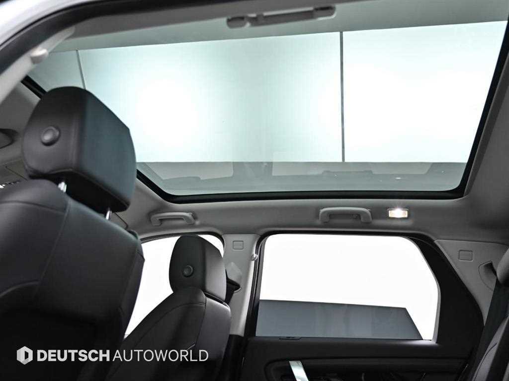 Land Rover Discovery Sport — photo 19