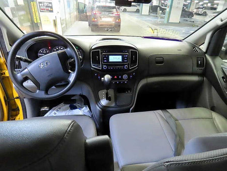 Hyundai Starex — photo 10