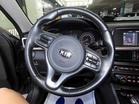 Kia K5 — photo 08