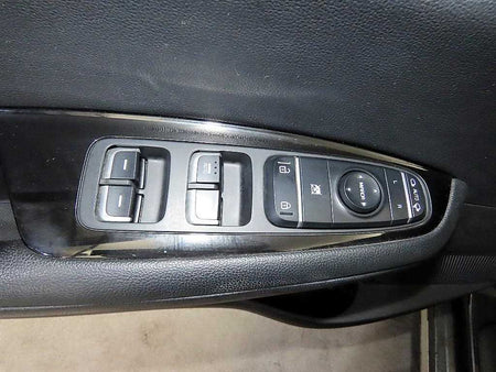 Kia K5 — photo 13