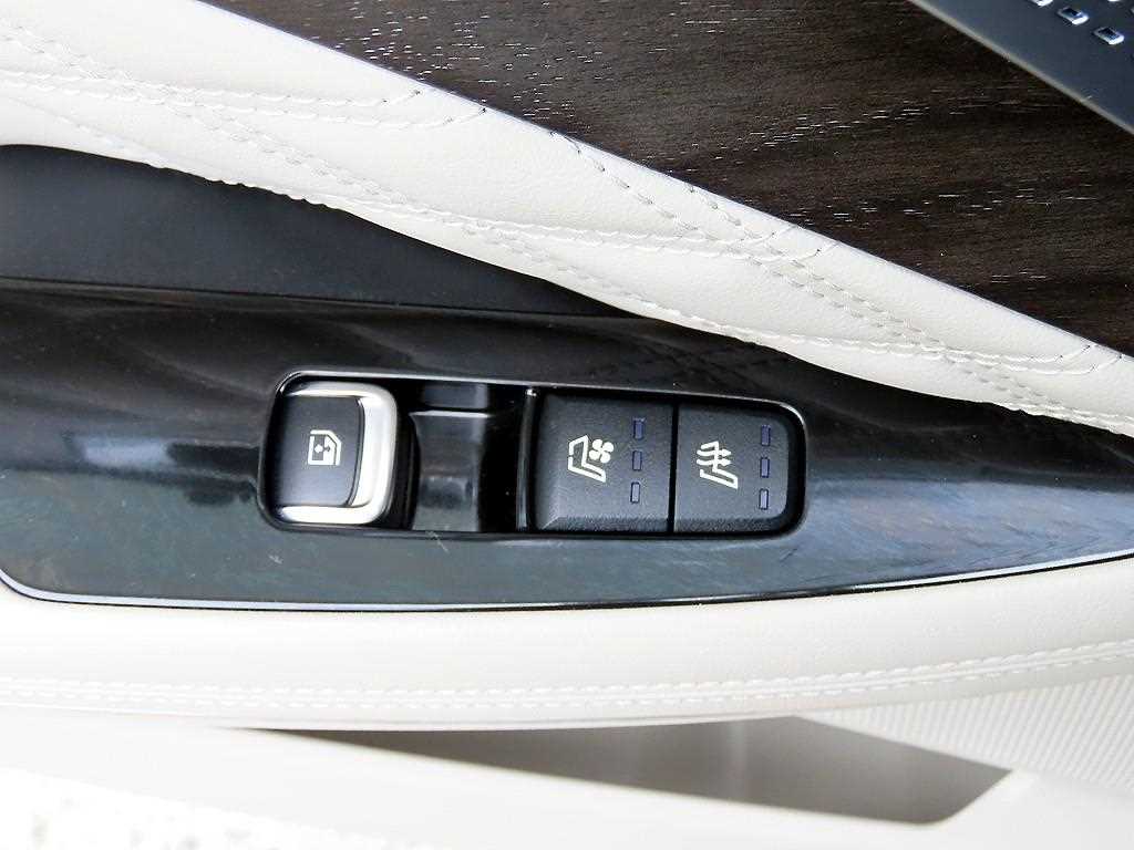 Kia K8 — photo 15