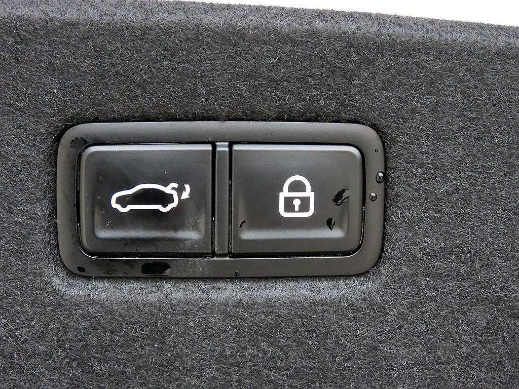 Kia K8 — photo 17