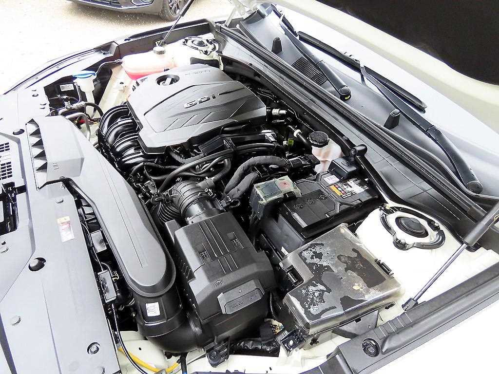 Kia K8 — photo 19