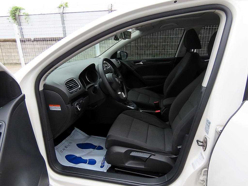 Volkswagen Golf — photo 06