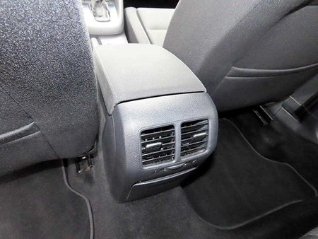 Volkswagen Golf — photo 16