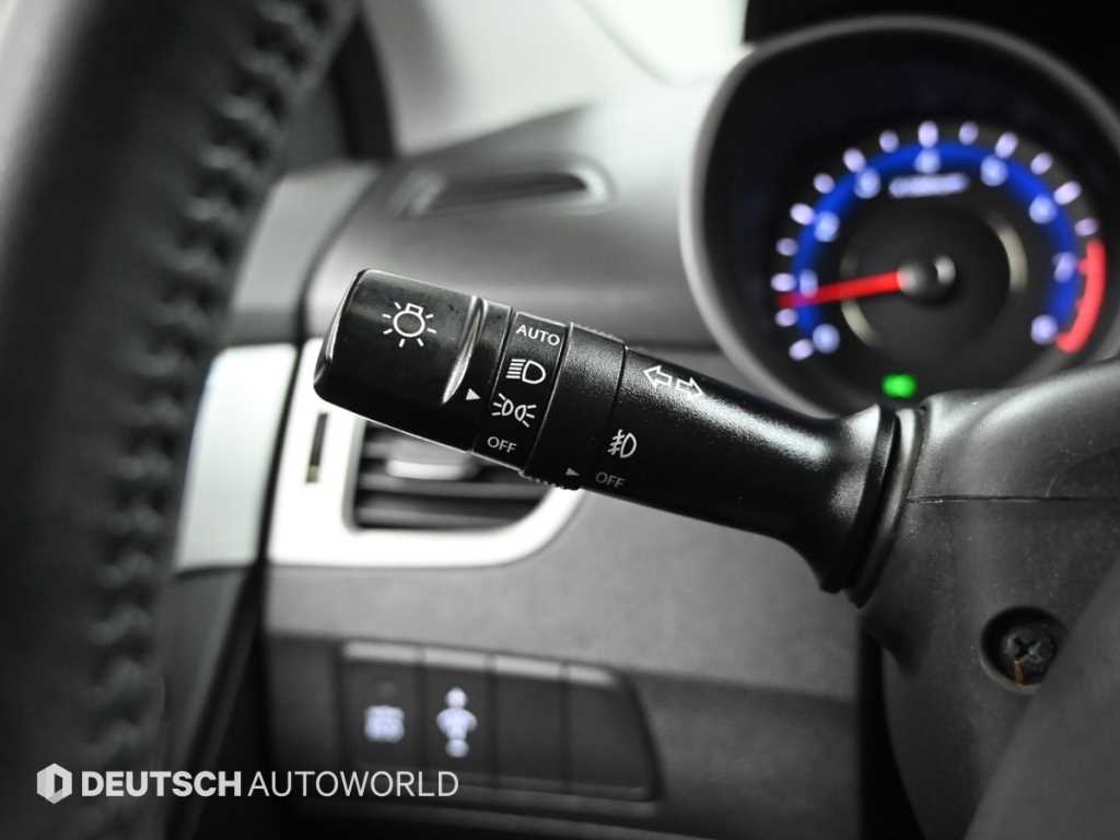 Hyundai Avante — photo 16