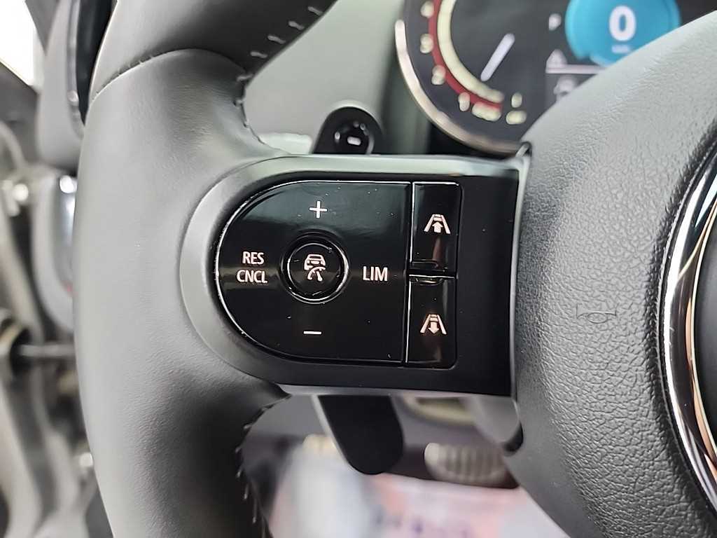 Mini Countryman — photo 17