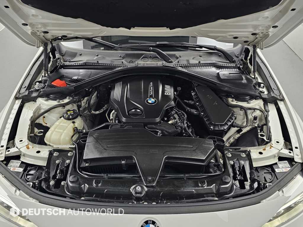BMW 4-Series — photo 06