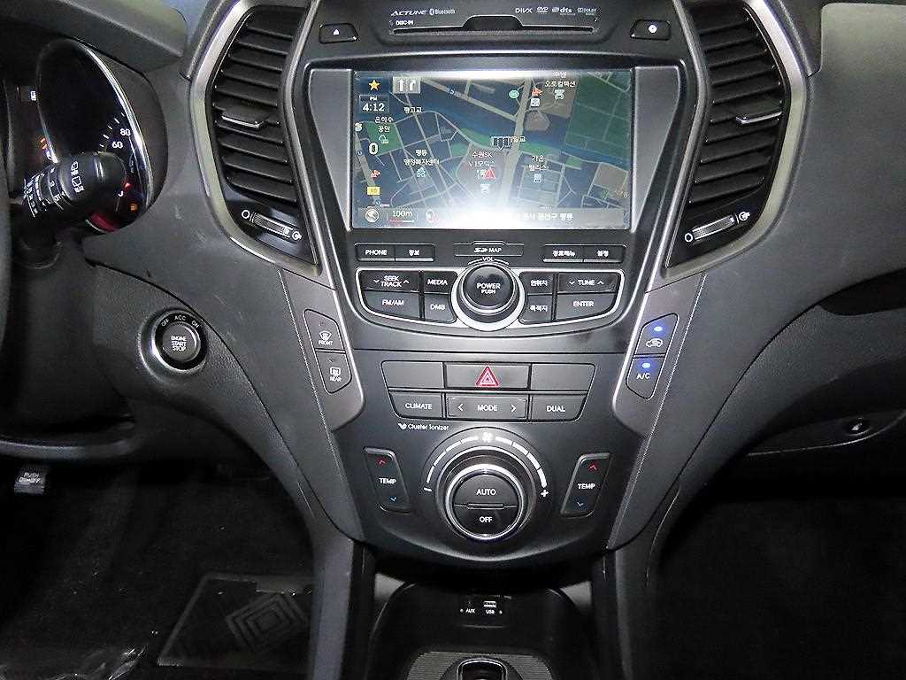 Hyundai Santafe — photo 11