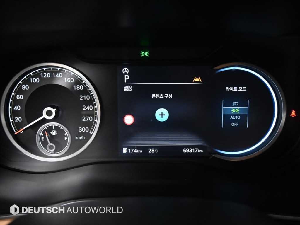 Genesis G70 — photo 08