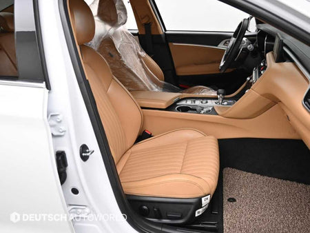 Genesis G70 — photo 10