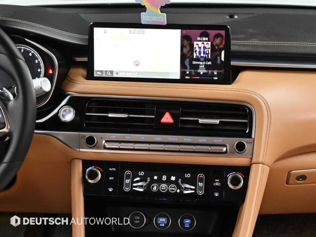 Genesis G70 — photo 14