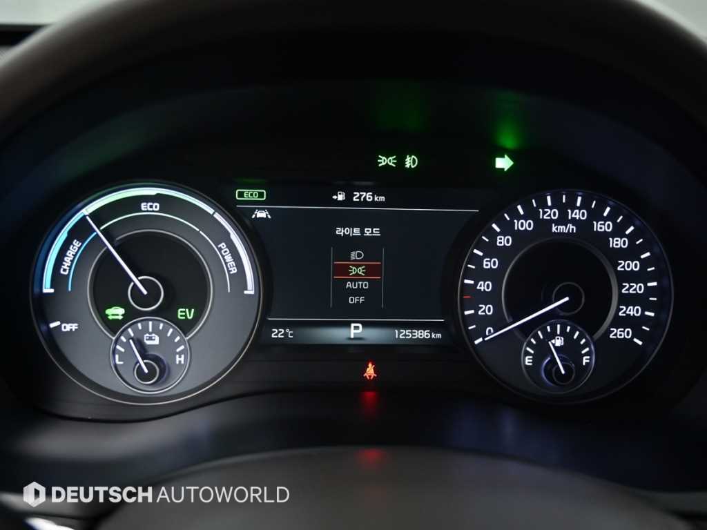 Kia K7 — photo 08