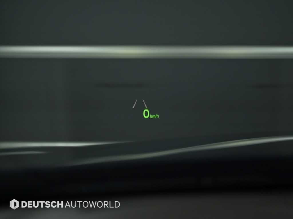 Kia K7 — photo 18