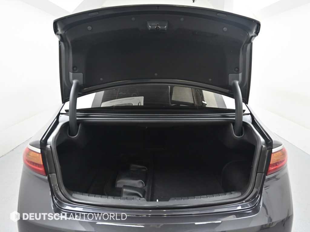 Kia K7 — photo 19