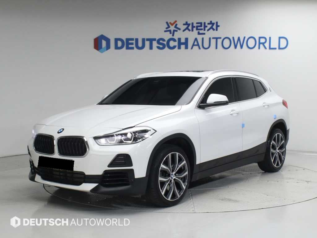 BMW X2 (F39) — photo 01