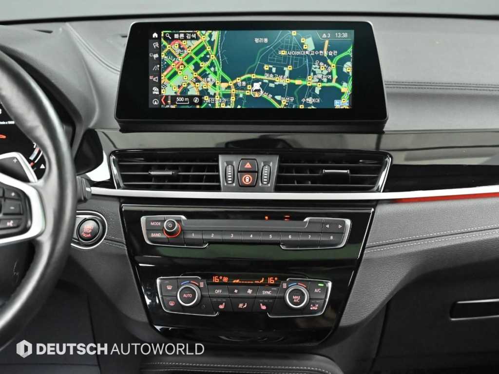 BMW X2 (F39) — photo 14