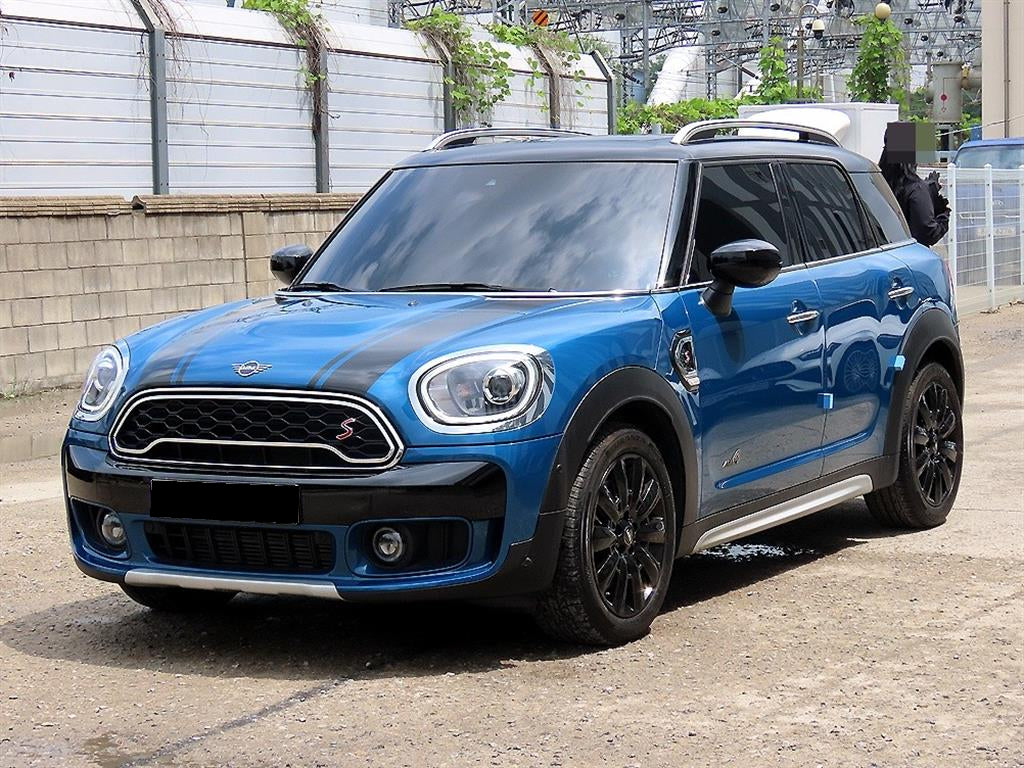 Mini Countryman — photo 02