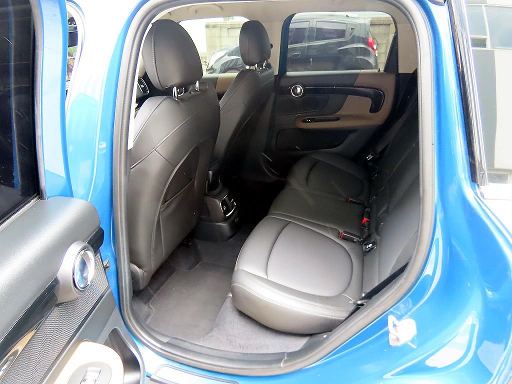 Mini Countryman — photo 06