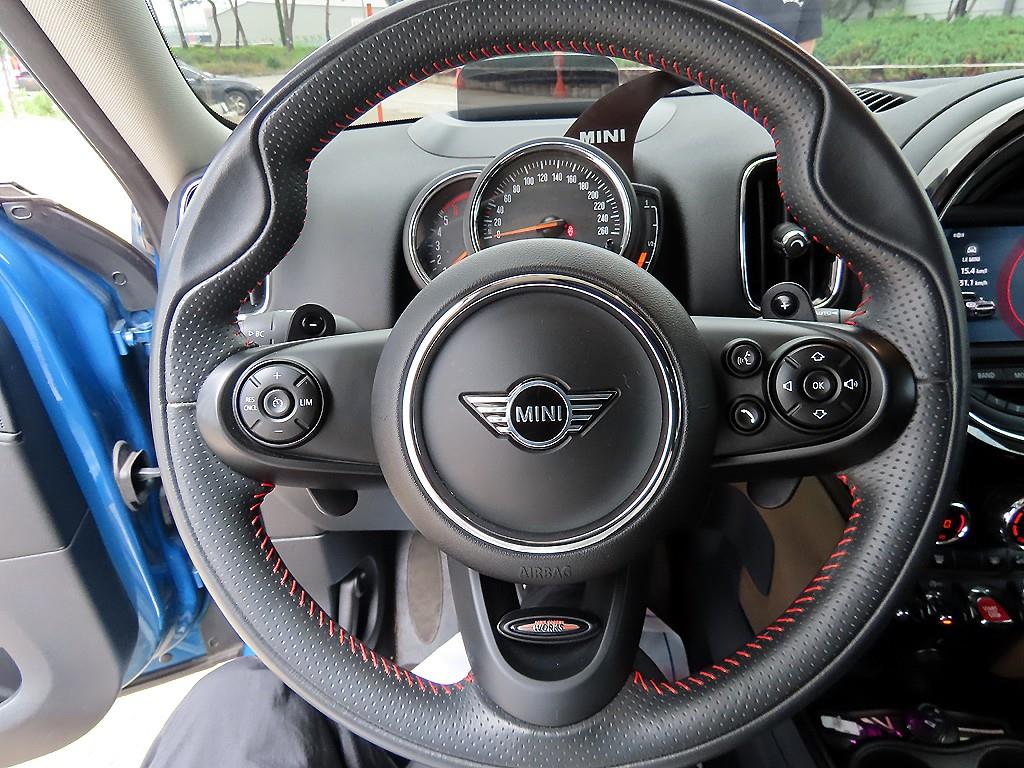 Mini Countryman — photo 08