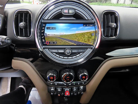 Mini Countryman — photo 13
