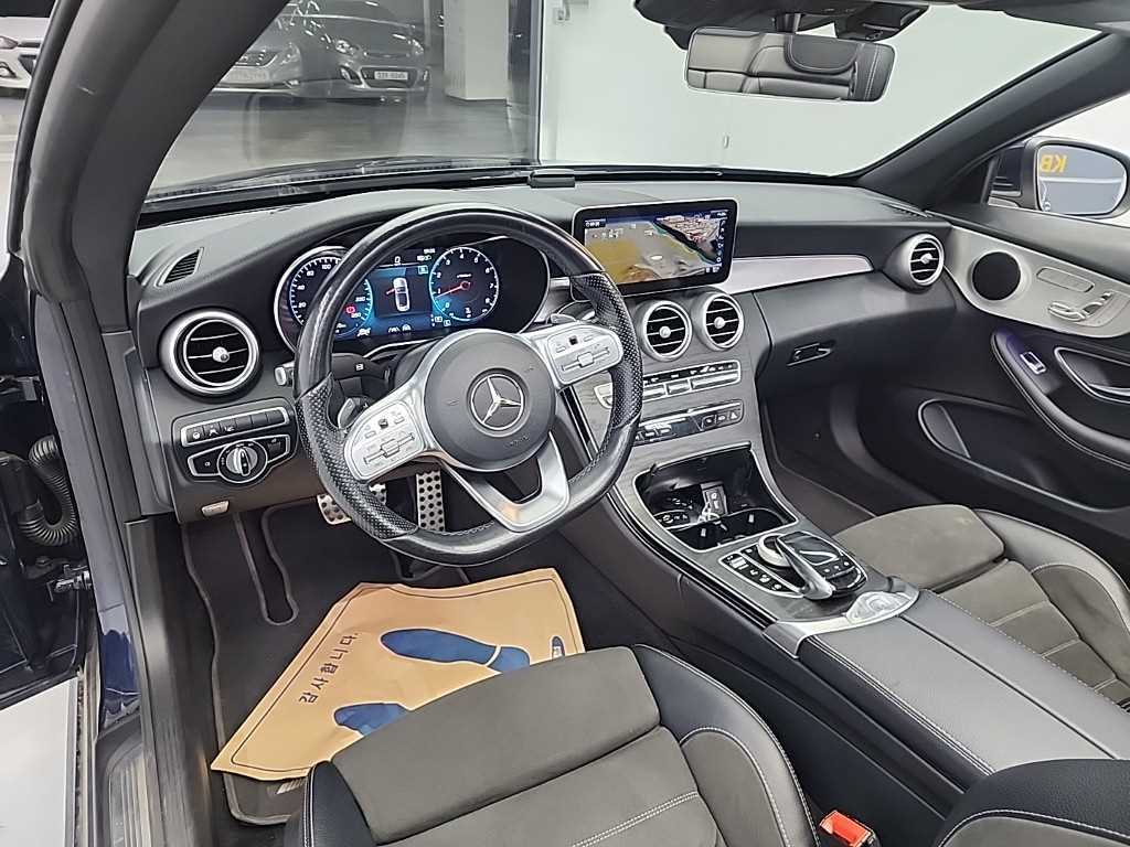 Mercedes-Benz C-Class — photo 07