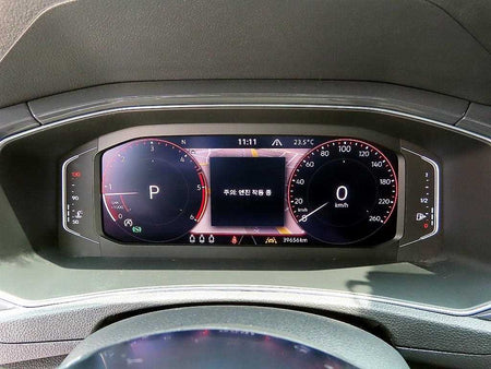 Volkswagen T-Roc — photo 09