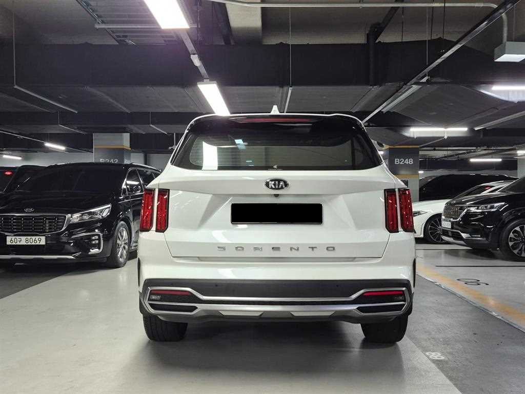 Kia Sorento — photo 04