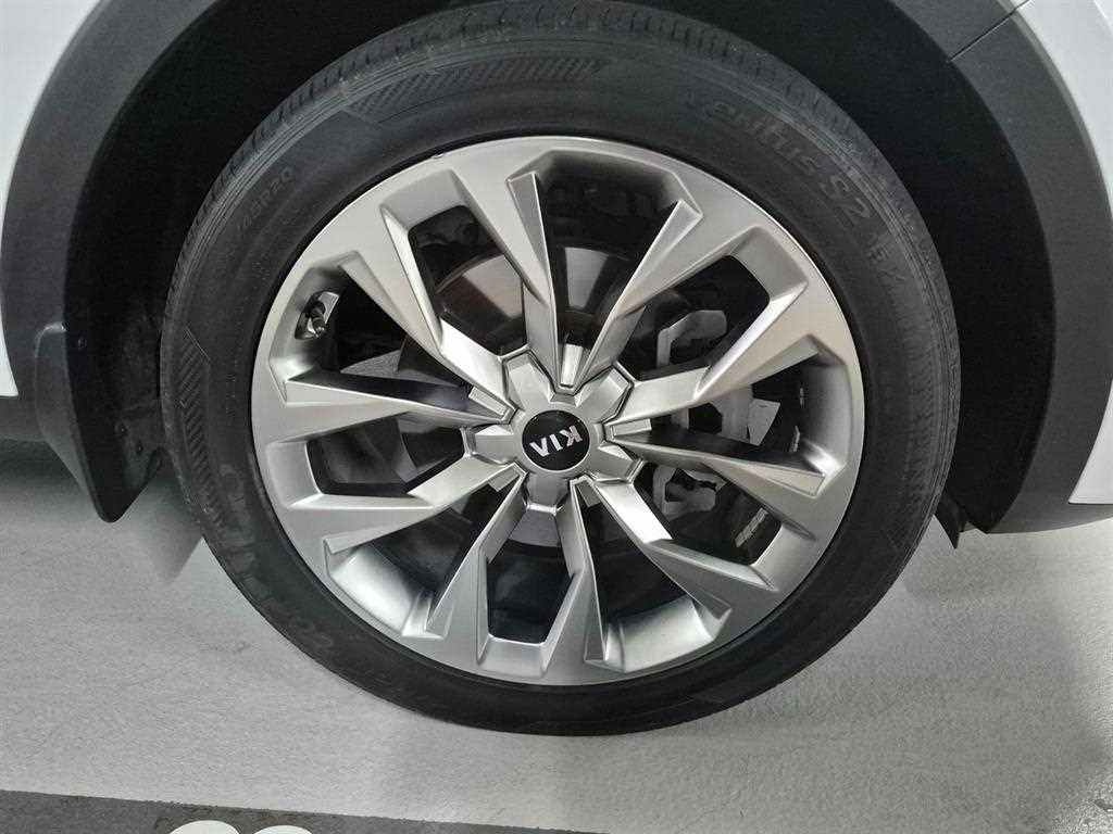 Kia Sorento — photo 05