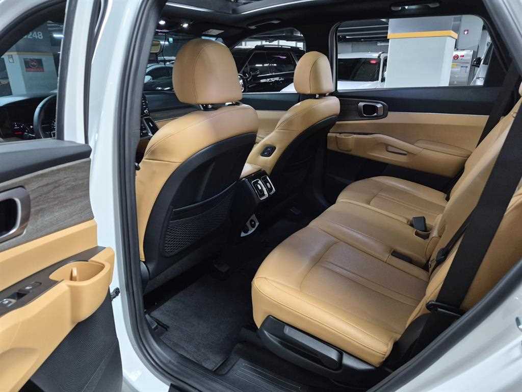 Kia Sorento — photo 09