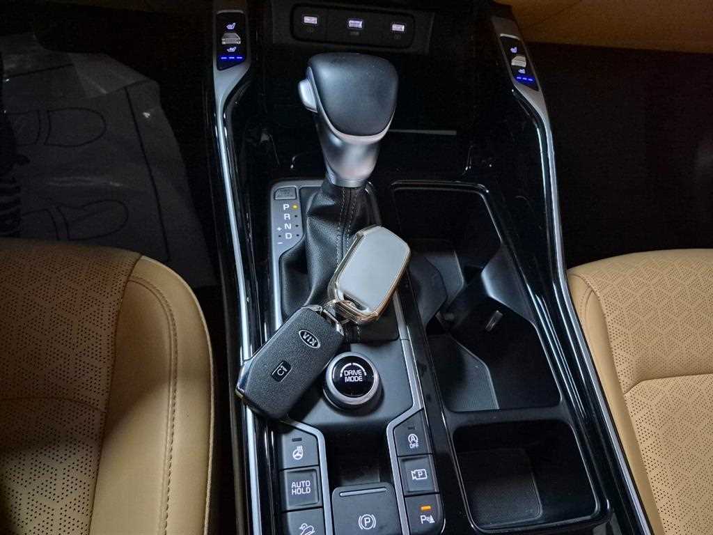 Kia Sorento — photo 18