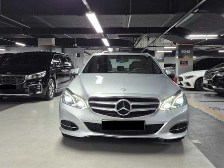 Mercedes-Benz E-Class — photo 02