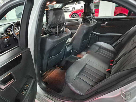 Mercedes-Benz E-Class — photo 08