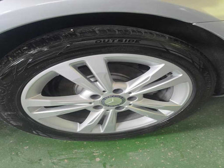 Mercedes-Benz E-Class — photo 16