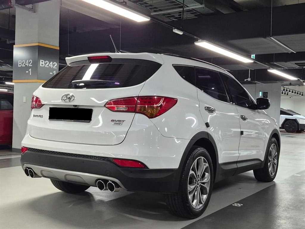 Hyundai Santafe — photo 03