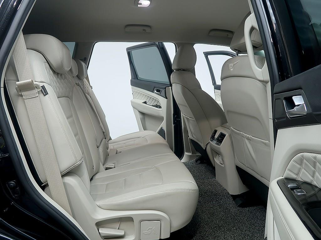 KGM Rexton — photo 12