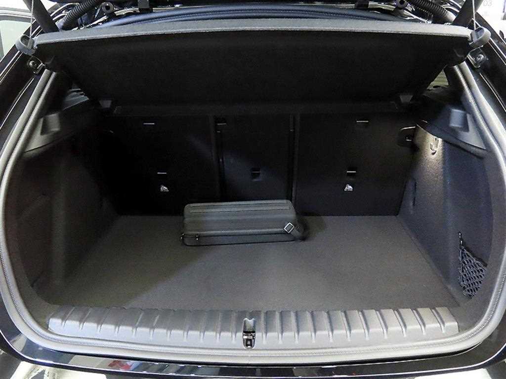 BMW 1-Series — photo 17