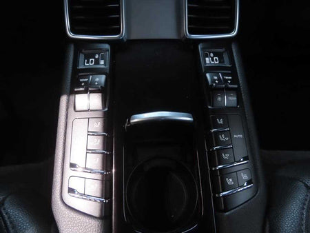 Porsche Panamera — photo 11
