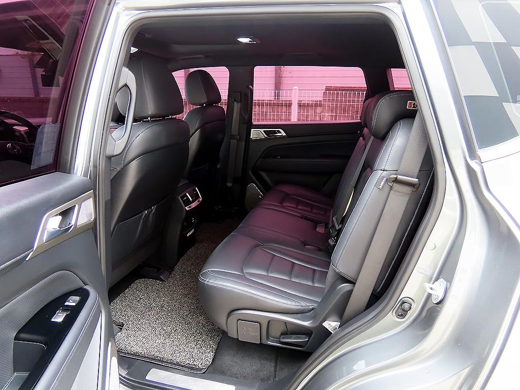 KGM Rexton — photo 06