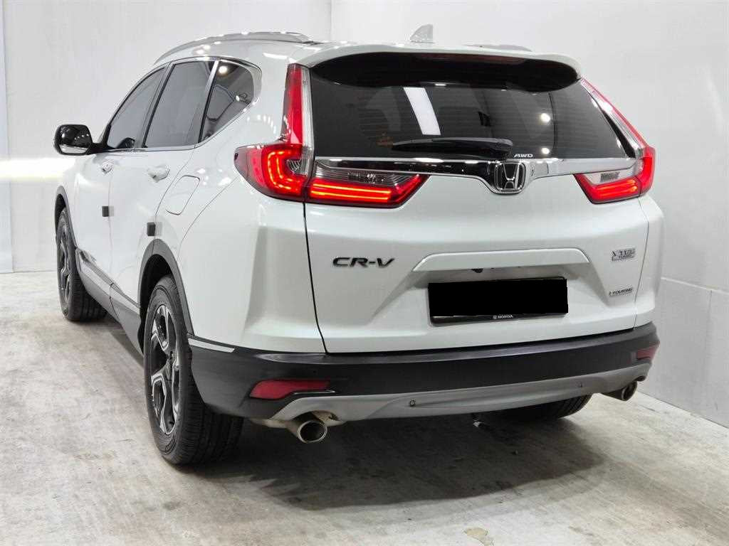 Honda CR-V — photo 04