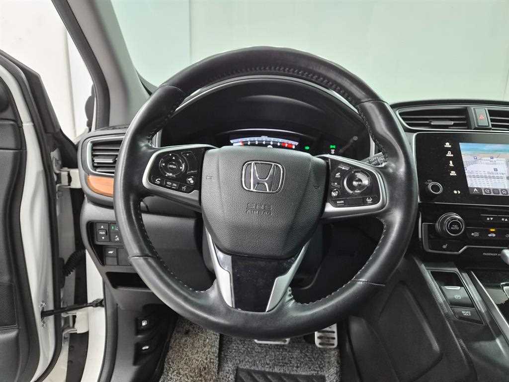 Honda CR-V — photo 09