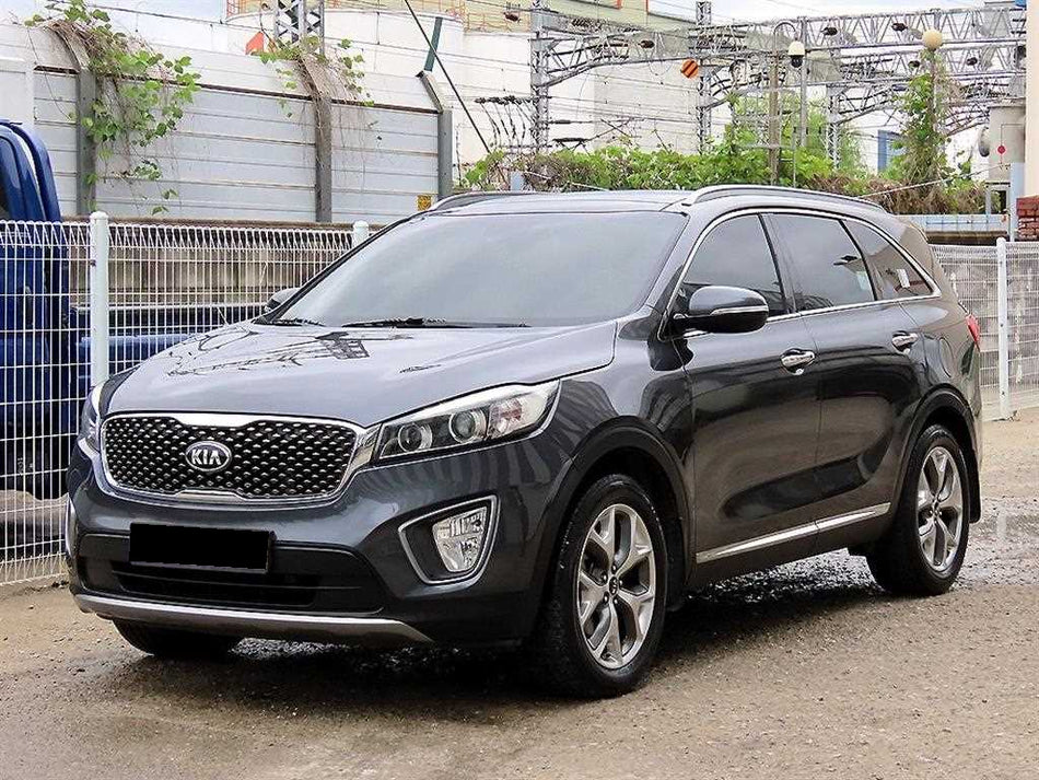 Kia Sorento — photo 02
