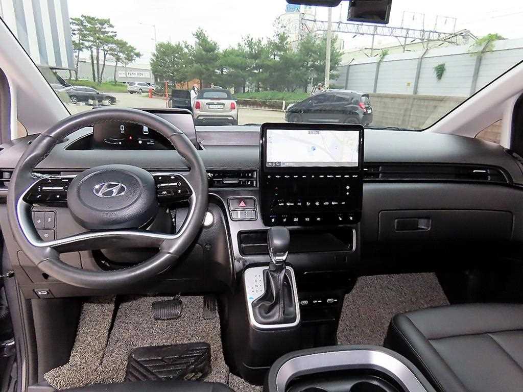 Hyundai Staria — photo 07