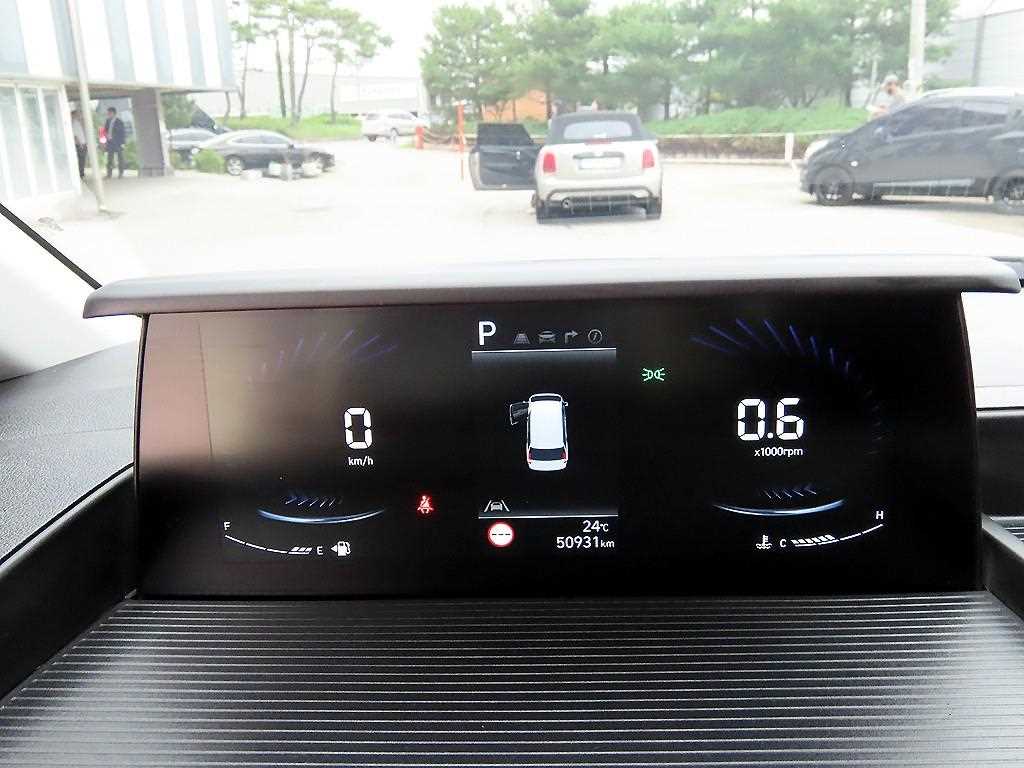 Hyundai Staria — photo 09